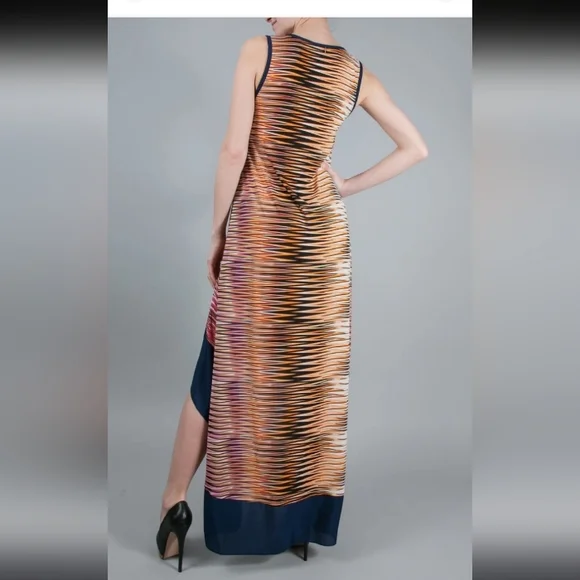 🦄 Elegant Multicolor Sleeveless Dress Size Large 24" And Stretchy - Picture 5 of 15